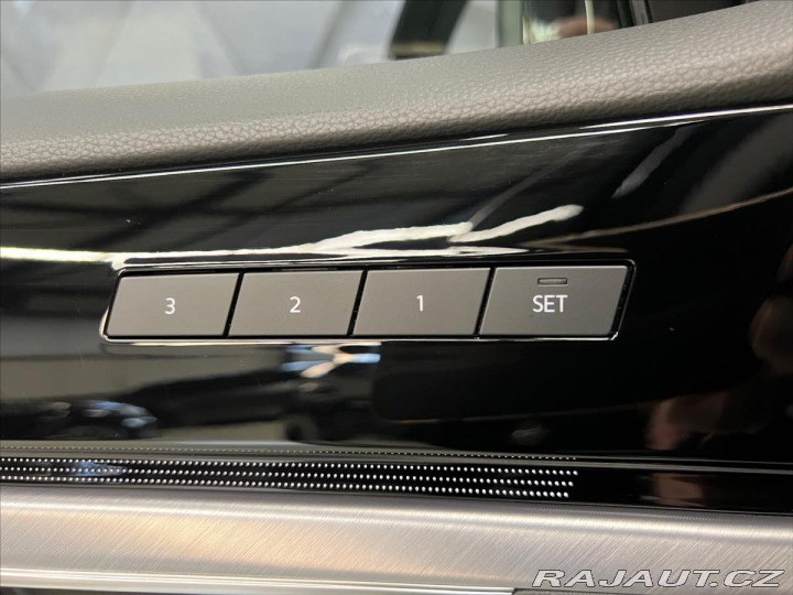 Volkswagen Touareg 3,0 TDI 210 KW 4MOTION EL 2021