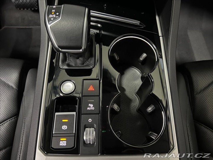 Volkswagen Touareg 3.0 TDI 4M IQ.LIGHT, ELEG 2021