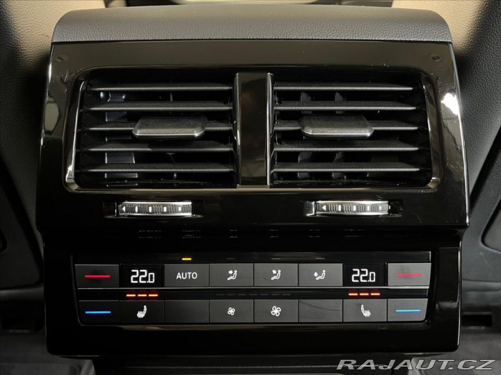 Volkswagen Touareg 3.0 TDI 4M IQ.LIGHT, ELEG 2021