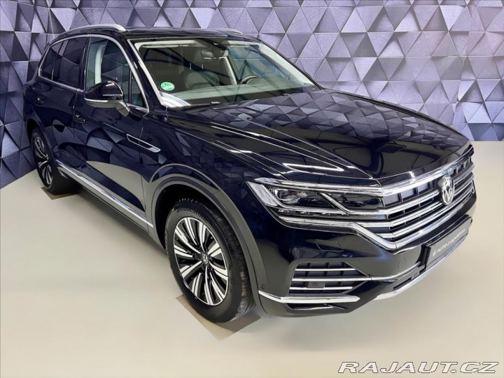 Volkswagen Touareg 3.0 TDI 4M IQ.LIGHT, ELEG 2021