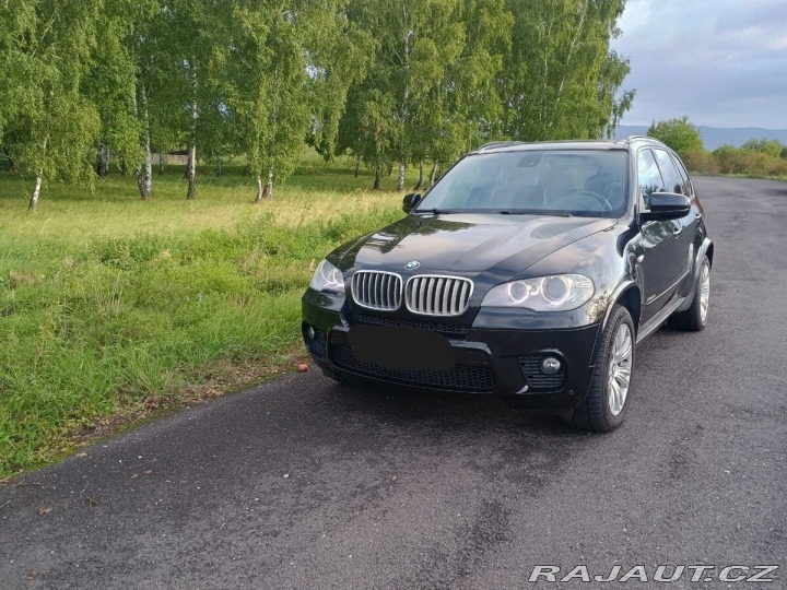 BMW X5 40d s vadným motorem 1800
