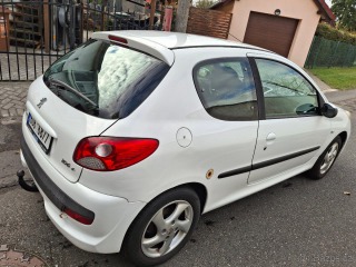 Peugeot 206 1,4   +, 1,4l , 2010