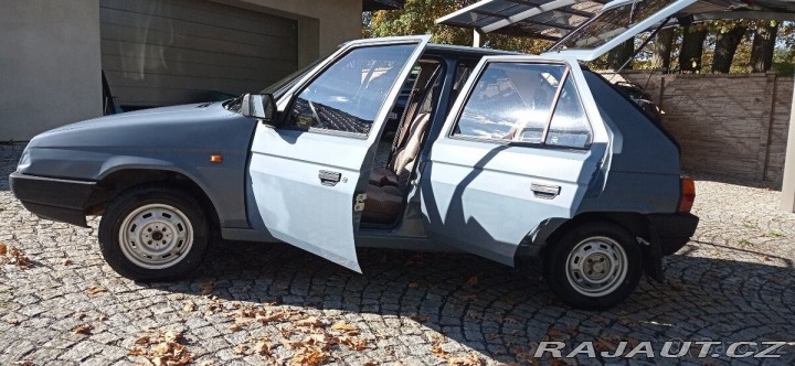 Škoda Favorit 136 LS – poctivý českoslo 1989