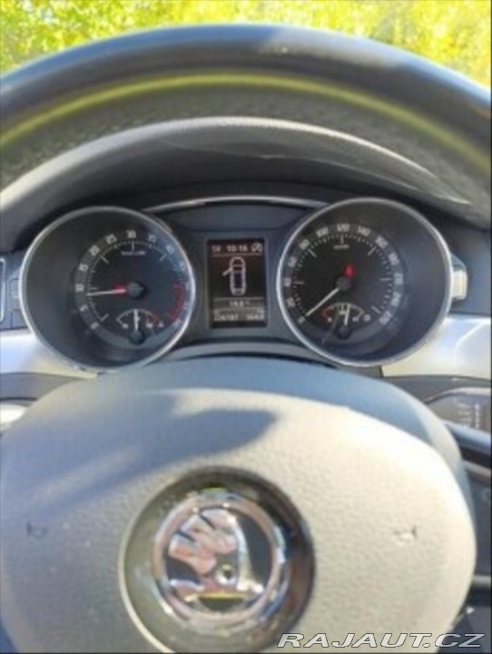 Škoda Superb 2,0 ll 2014