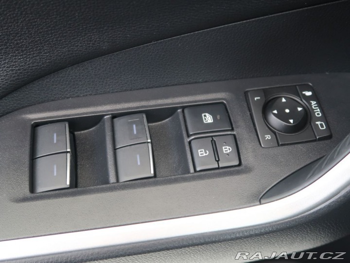 Toyota RAV4 2.5Hybrid,CZ,1Maj,Executi 2024
