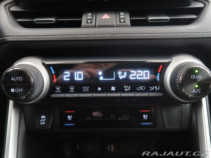 Toyota RAV4 2.5Hybrid,CZ,1Maj,Executi 2024