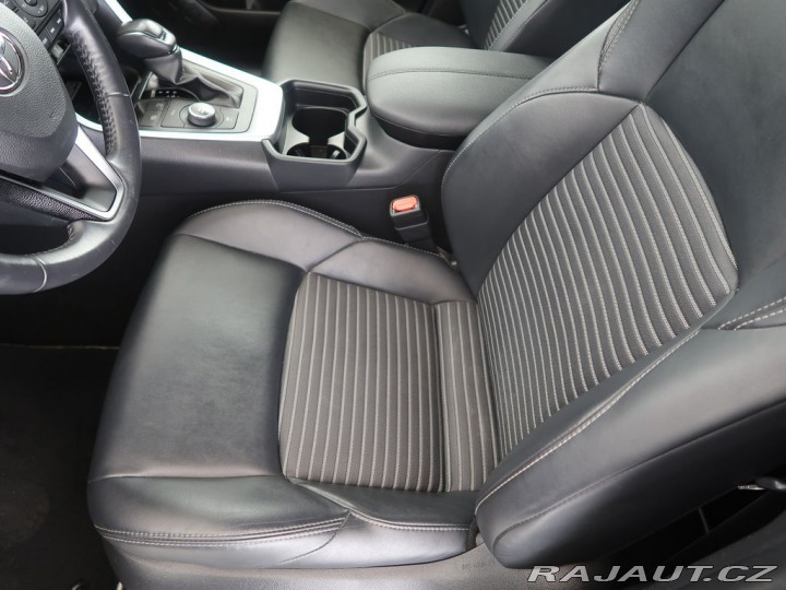 Toyota RAV4 2.5Hybrid,CZ,Black Editio 2021