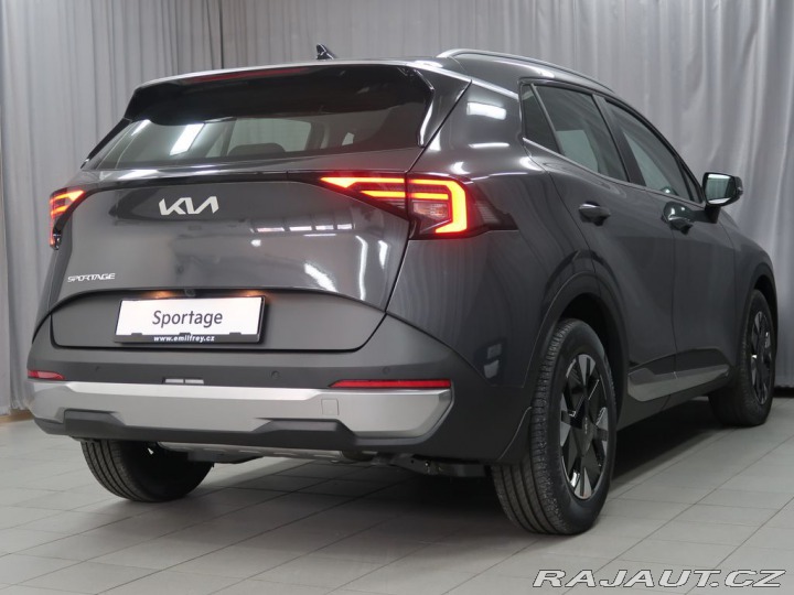 Kia Sportage Exclusive 4x2 - Vůz ve vý 2026