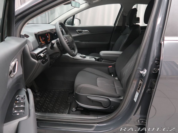 Kia Sportage Exclusive 4x2 - Vůz ve vý 2026