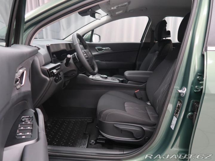 Kia Sportage Exclusive 4x2 - Vůz ve vý 2026