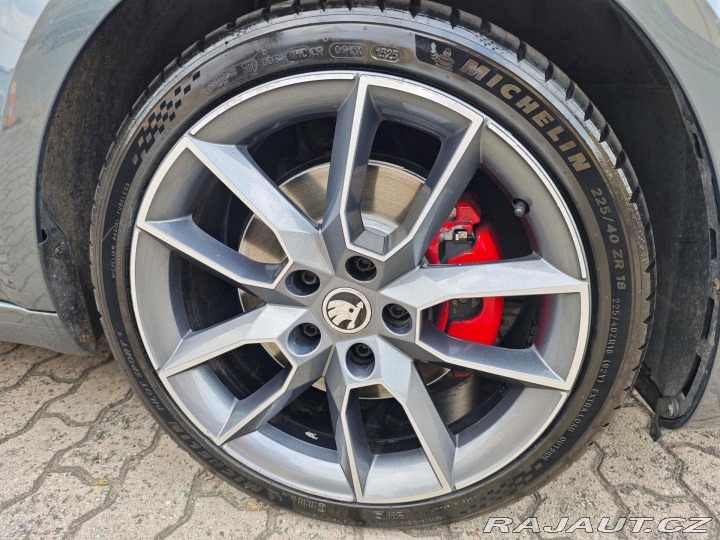 Škoda Octavia RS 2.0 TDi DSG ACC LED 13 2018