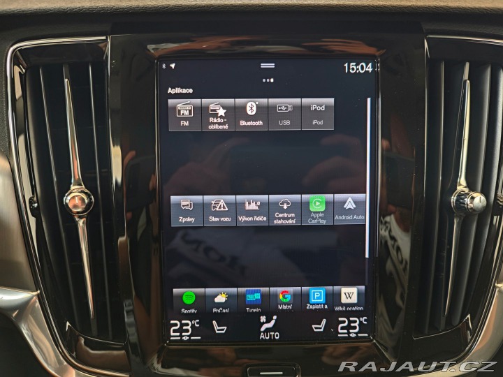 Volvo V90 2.0 D4 FWD Momentum 140kW 2019