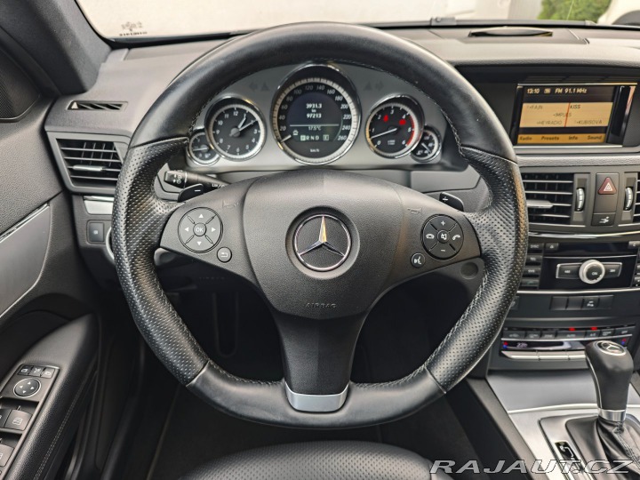Mercedes-Benz E E 350CDi Coupe Elegance A 2011
