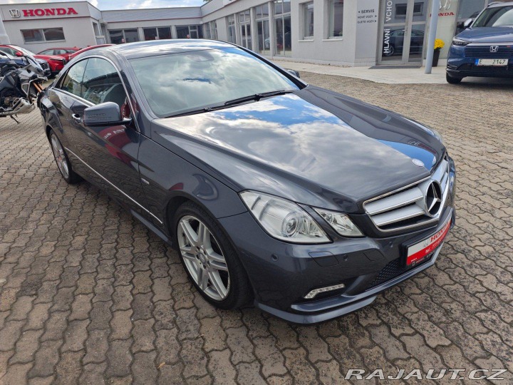 Mercedes-Benz E E 350CDi Coupe Elegance A 2011