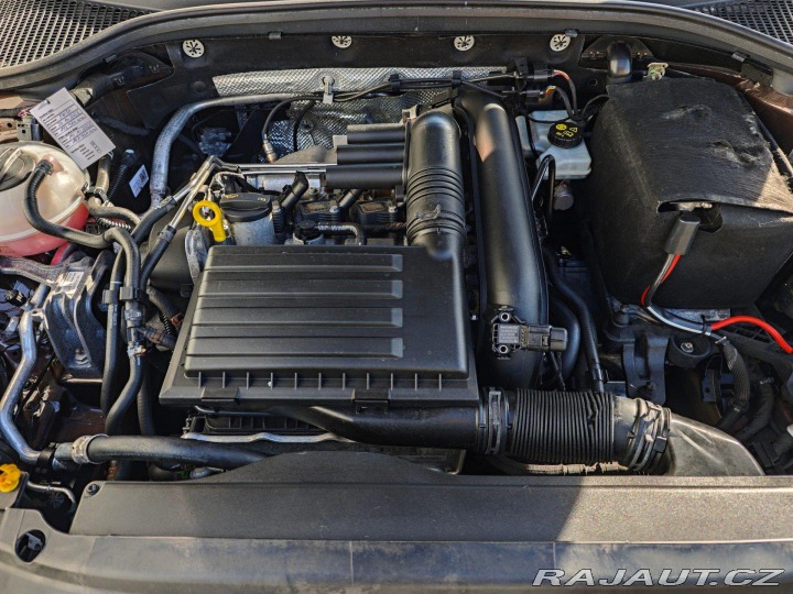 Škoda Octavia 1.4 TSi Elegance NAVI DSG 2014