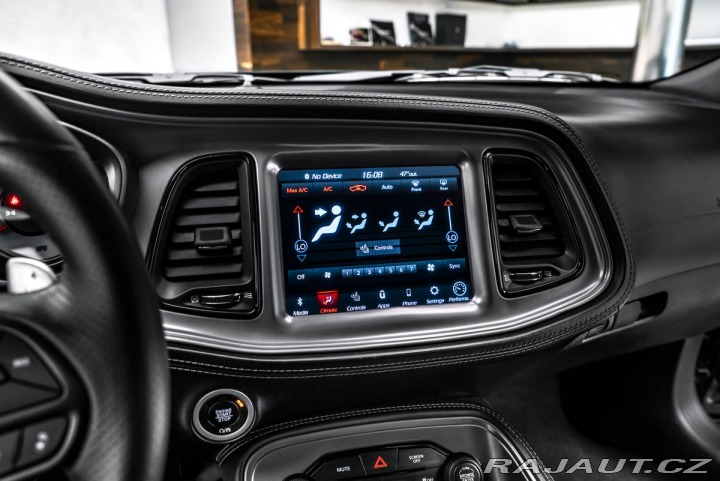 Dodge Challenger 6,4 R/T 492PS 1800