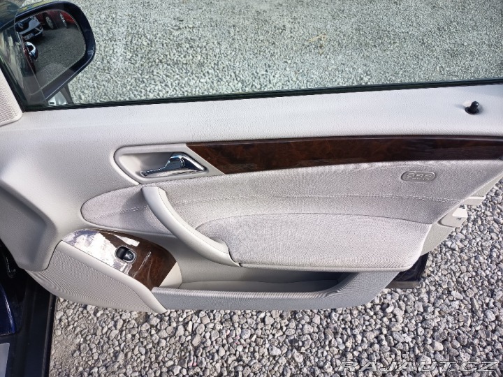 Mercedes-Benz C 180 Elegance 2006