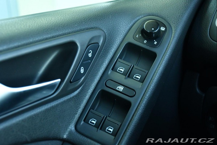 Volkswagen Golf 1.2TSi 77kW A/C 2010