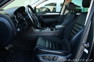 Volkswagen Touareg 3.0TDi V6 R-LINE 4M ACC T 2015