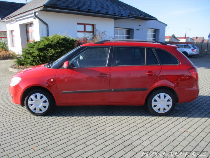 Škoda Fabia 1,4 i 16V 63kw Ambiente, 2009