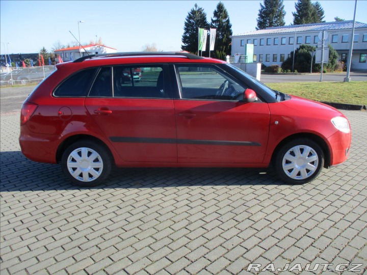 Škoda Fabia 1,4 i 16V 63kw Ambiente, 2009
