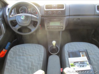 Škoda Fabia 1,4 i 16V 63kw Ambiente, 2009