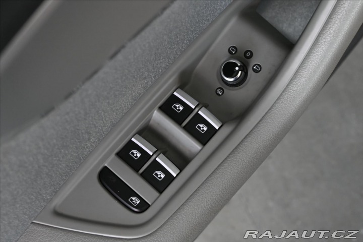 Audi A4 2,0 TDI 110 kW NAVIGACE Z 2018