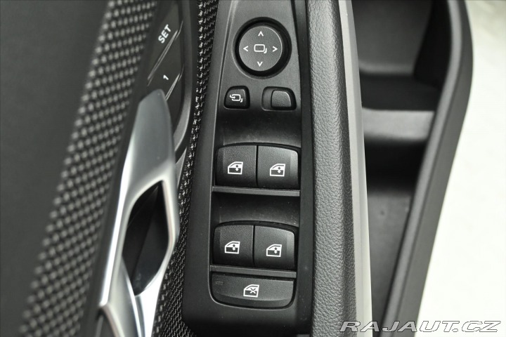 BMW 3 2,0 320d 140 kW M6 Záruka 2021