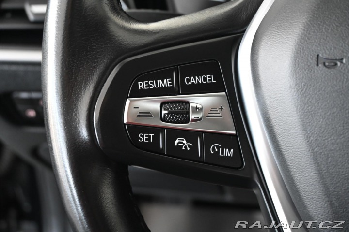 BMW 3 320d 140 kW STEPTRONIC Zá 2020