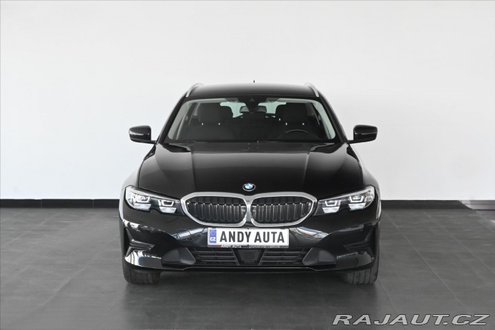BMW 3 320d 140 kW STEPTRONIC Zá 2020