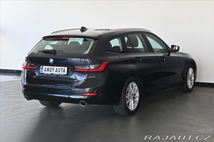 BMW 3 320d 140 kW STEPTRONIC Zá 2020