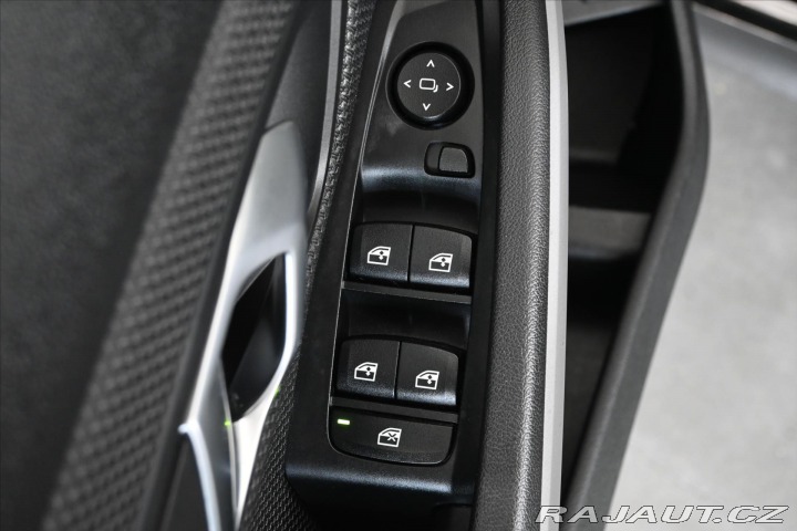 BMW 3 320d 140 kW STEPTRONIC Zá 2020