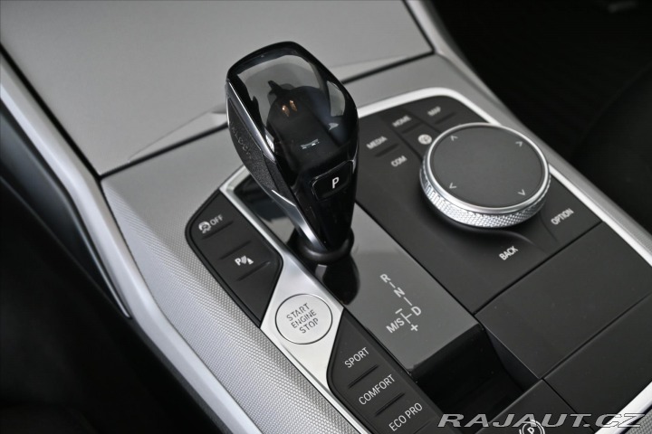 BMW 3 320d 140kW STEPTRONIC Zár 2020