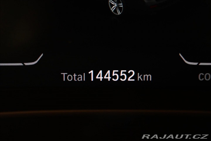 BMW 5 3,0 530d 210 kW X-Drive A 2021