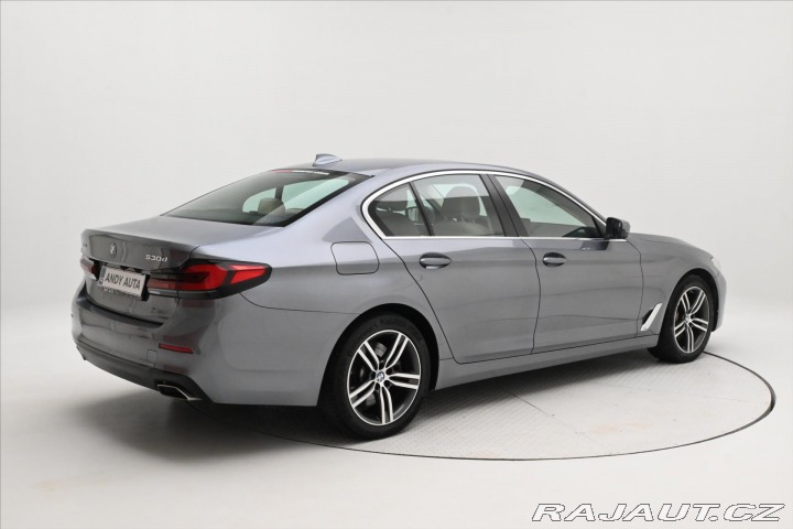 BMW 5 3,0 530d 210 kW X-Drive A 2021