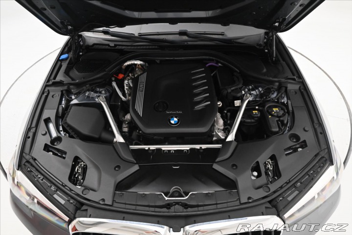 BMW 5 3,0 530d 210kW X-Drive AT 2021