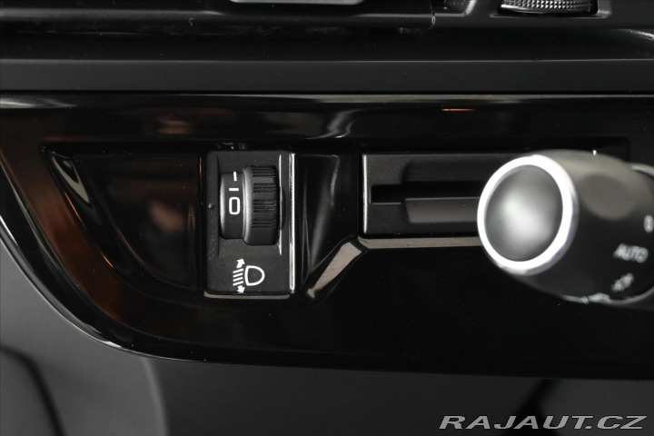 Citroën Grand C4 SpaceTourer 1,5 BlueHDI 96 kW 7/Míst 2020