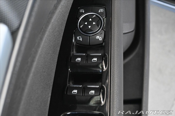 Ford Mondeo 2,0 EcoBlue 140 kW AT8 Ti 2019