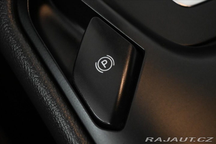 Ford Mondeo 2,0 EcoBlue 110 kW TITANI 2020