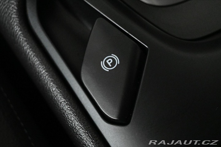 Ford Mondeo 2,0 EcoBlue 110 kW Titani 2021