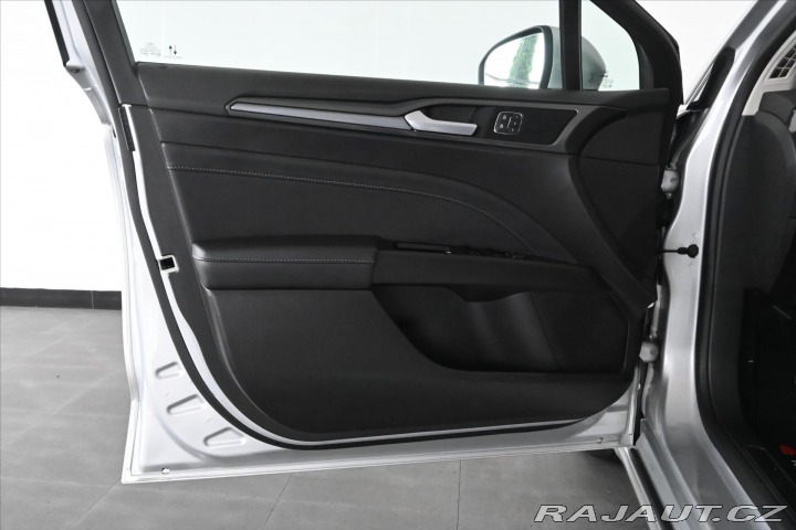 Ford Mondeo 2,0 EcoBlue 110 kW Titani 2021