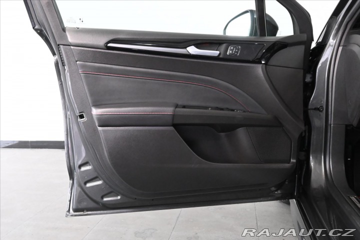 Ford Mondeo 2,0 TDCi 140kW AT8 *ST-Li 2020