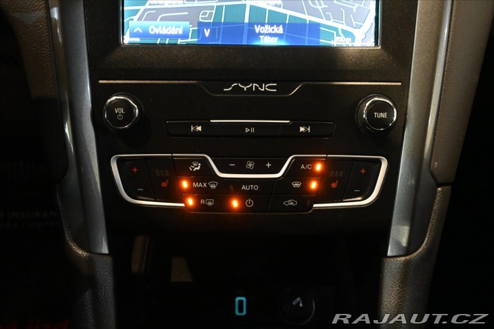 Ford Mondeo 2,0 EcoBlue 110 kW AT8 Ti 2021