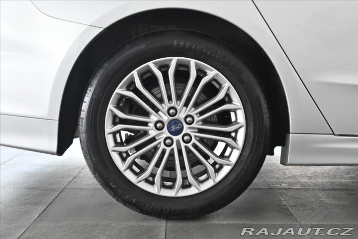 Ford Mondeo 2,0 EcoBlue 140 kW AT8 Ti 2021