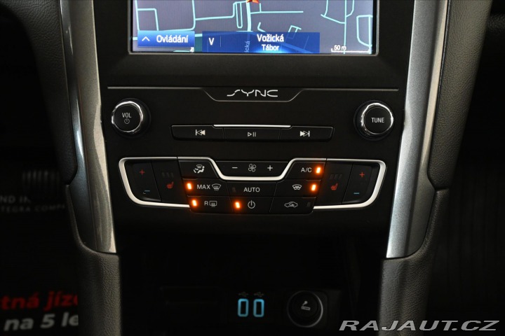 Ford Mondeo 2,0 EcoBlue 110 kW AT8 Ti 2021