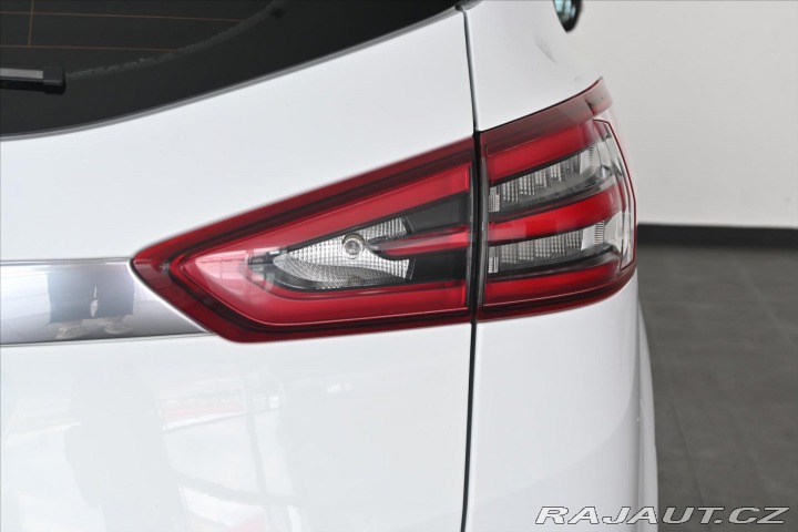 Ford S-MAX 2,0 EcoBlue 140 kW AT8 Ti 2021