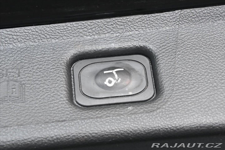 Ford S-MAX 2,0 EcoBlue 140kW AT/8 Ti 2022