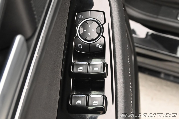 Ford S-MAX 2,0 EcoBLUE 140 kW 7/Míst 2022