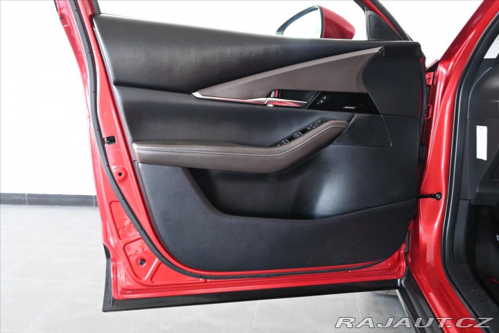Mazda CX-30 2,0 Skyactiv-X 132 kW TAŽ 2020
