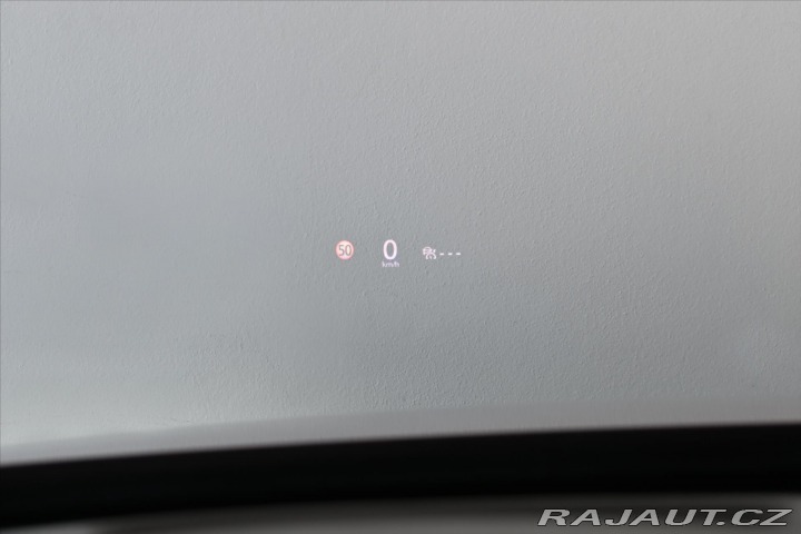 Mazda CX-30 2,0 Skyactiv-X 132 kW TAŽ 2020